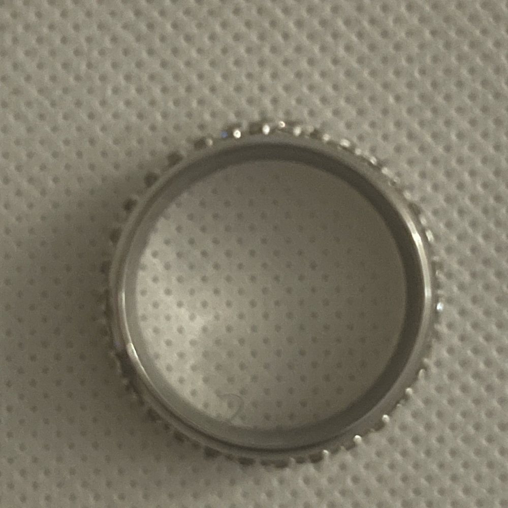 Ring Iced-Out - Picture 4 of 5